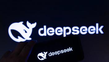 “流量波動(dòng)”下的DeepSeek：東南亞機(jī)遇顯現(xiàn)，但觀(guān)望心態(tài)未解
